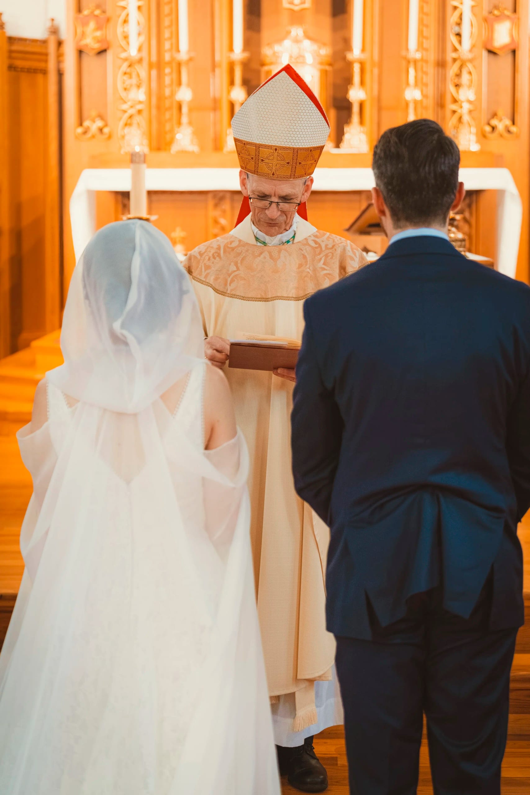 Catholic Wedding — photograph 8